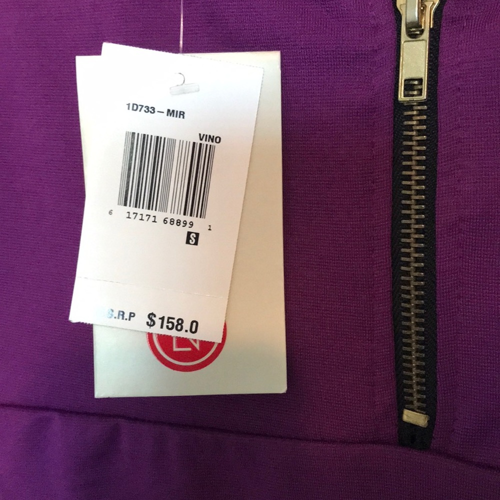 Purple shift dress scoop back zipper detail NWT. - Picture 3 of 3